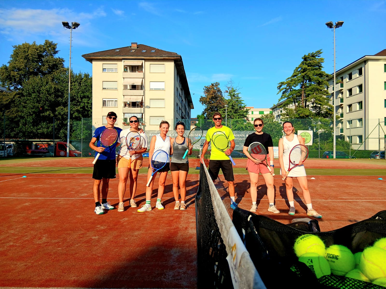 Tenniskurs Basel - Gruppen und Einzeltraining